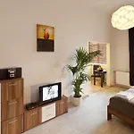 Old Town - Dusni Apartman