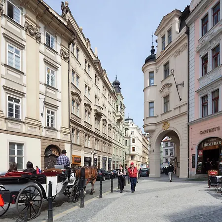 Old Town - Dusni *