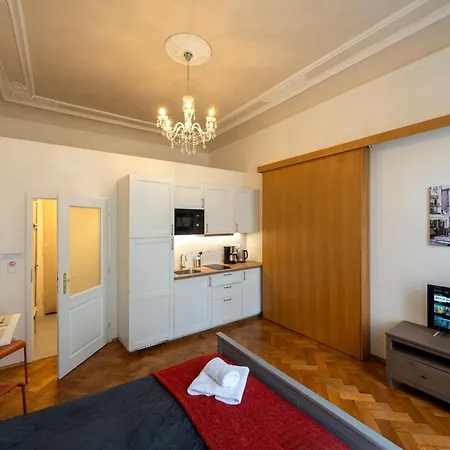 Old Town - Dusni Apartman *