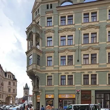 Old Town - Dusni * Prague
