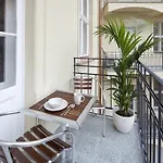 Apartment Old Town - Dusni *