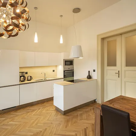 Apartment Old Town - Dusni *