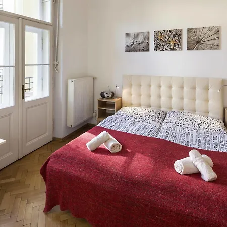 Old Town - Dusni Apartment *